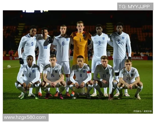 墙纸足球球星汇聚展现绿茵豪情点燃无数球迷激情梦想