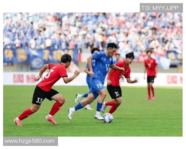 莱芜足球球星崛起之路:从草根到职业联赛的奋斗与荣耀 莱芜足球球星崛起之路:从草根到职业联赛的奋斗与荣耀